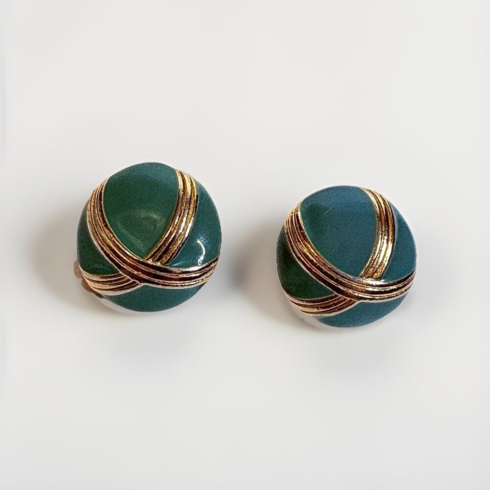 Green Enamel and Gold Tone Vintage Earrings, Round 80s Retro Clip On Statement